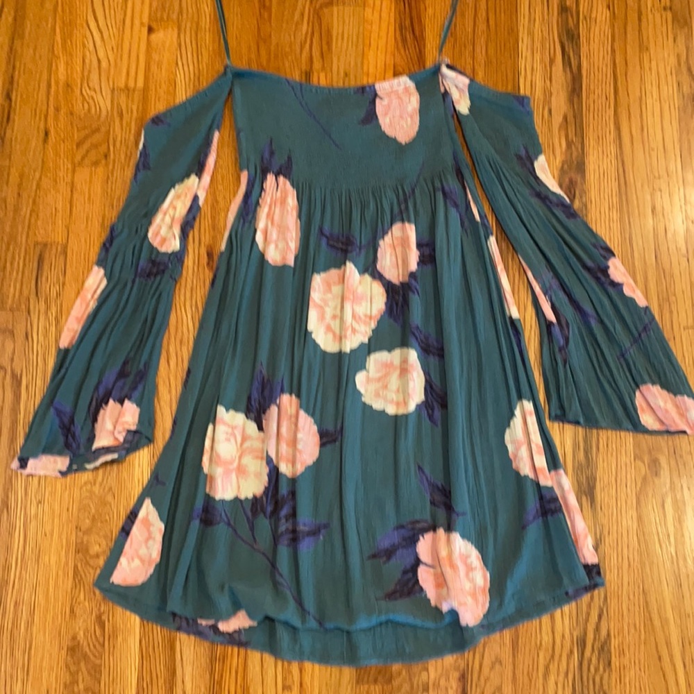Billabong Strapless Floral Dress